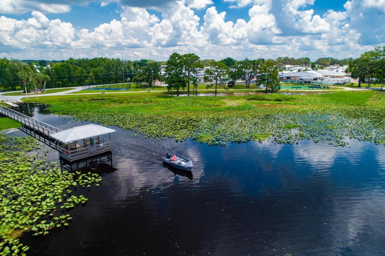 Buttonwood Bay Rv Resort Sebring Bagian luar foto