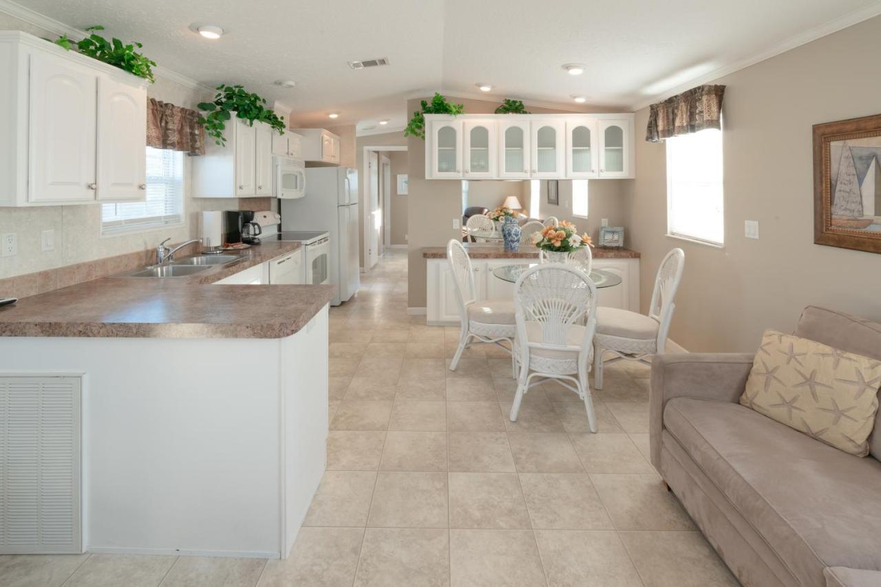 Buttonwood Bay Rv Resort Sebring Bagian luar foto